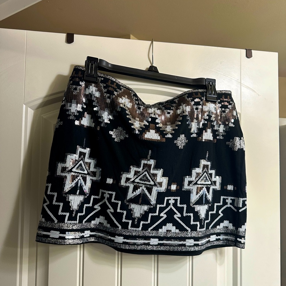 Mini skirt from express